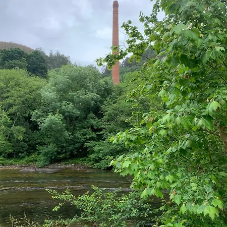 La Casa Azul, Un Oasis De Calma, Vistas Impresionantes Con Piscina, Saltador, Barbacoa Y Acceso Al Río Asón Сasa de vacaciones *