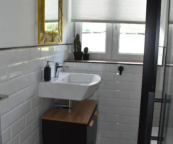 La Casa Azul, Un Oasis De Calma, Vistas Impresionantes Con Piscina, Saltador, Barbacoa Y Acceso Al Rio Ason * Ramales de la Victoria