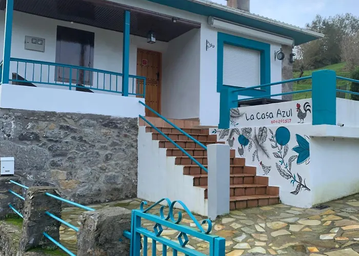 La Casa Azul, Un Oasis De Calma, Vistas Impresionantes Con Piscina, Saltador, Barbacoa Y Acceso Al Rio Ason Holiday home Ramales de la Victoria